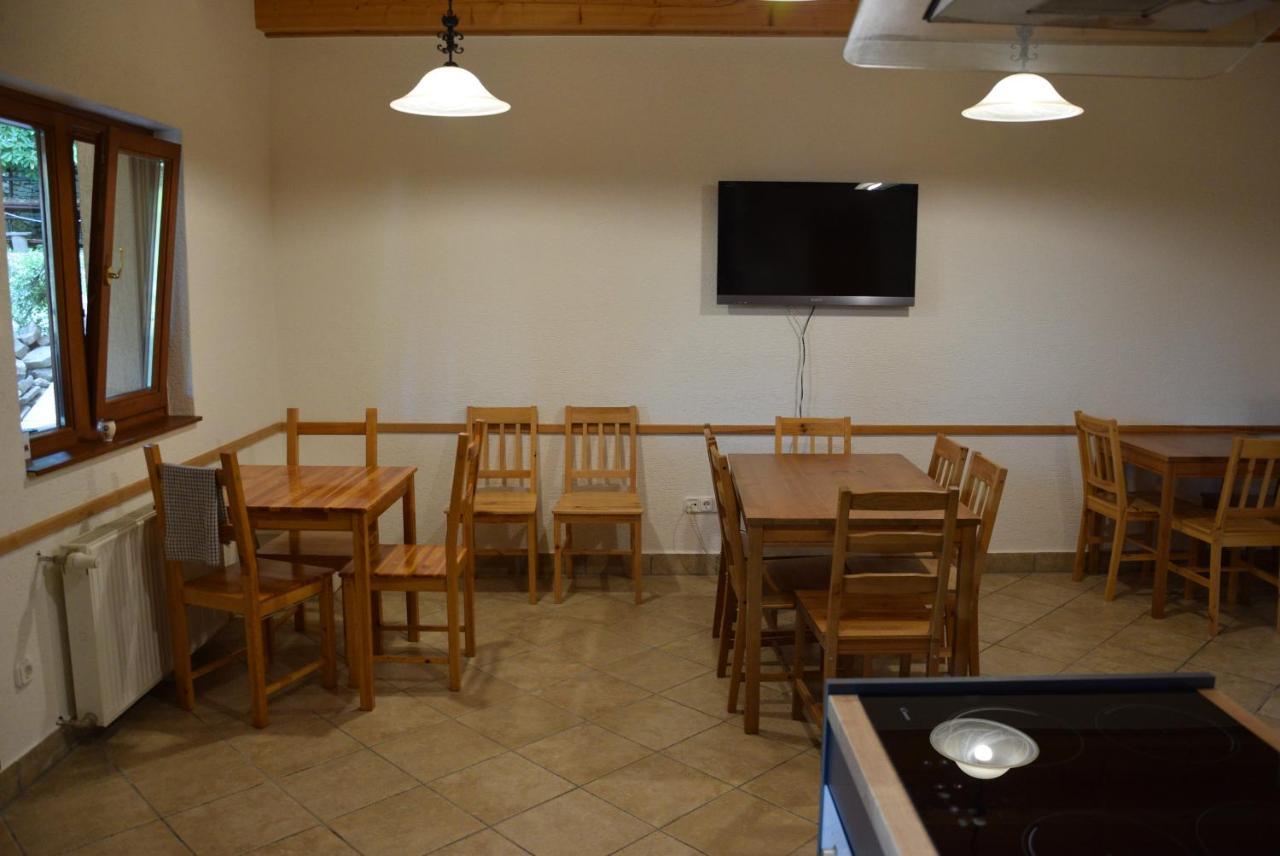Penzión pre hostí Nyitott Kapu Vendeghaz Felsotarkany